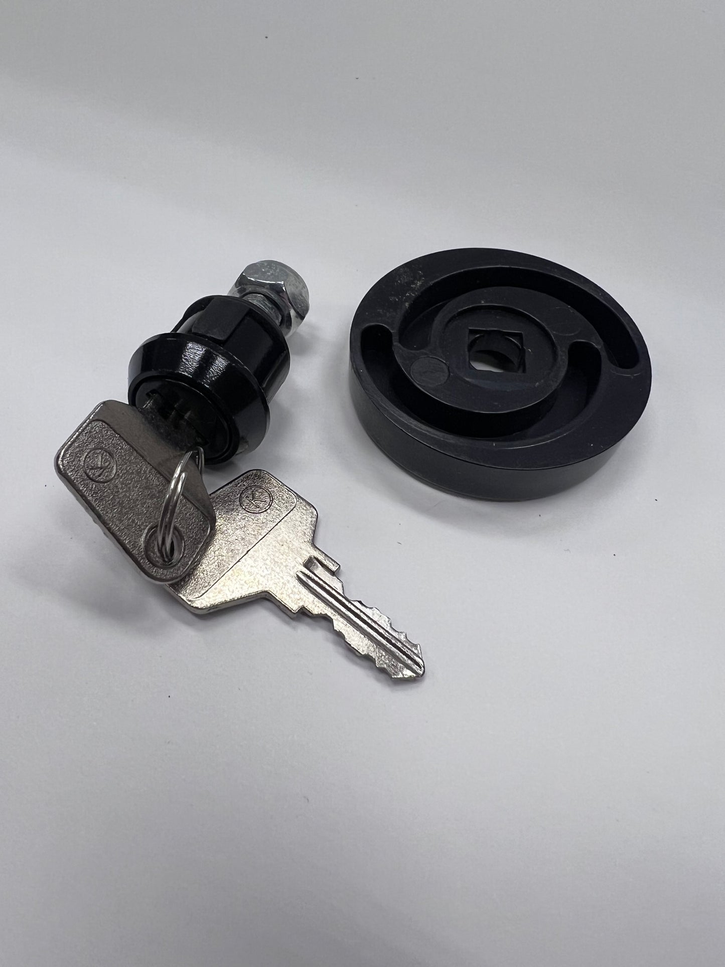 Cerradura 3000 negra